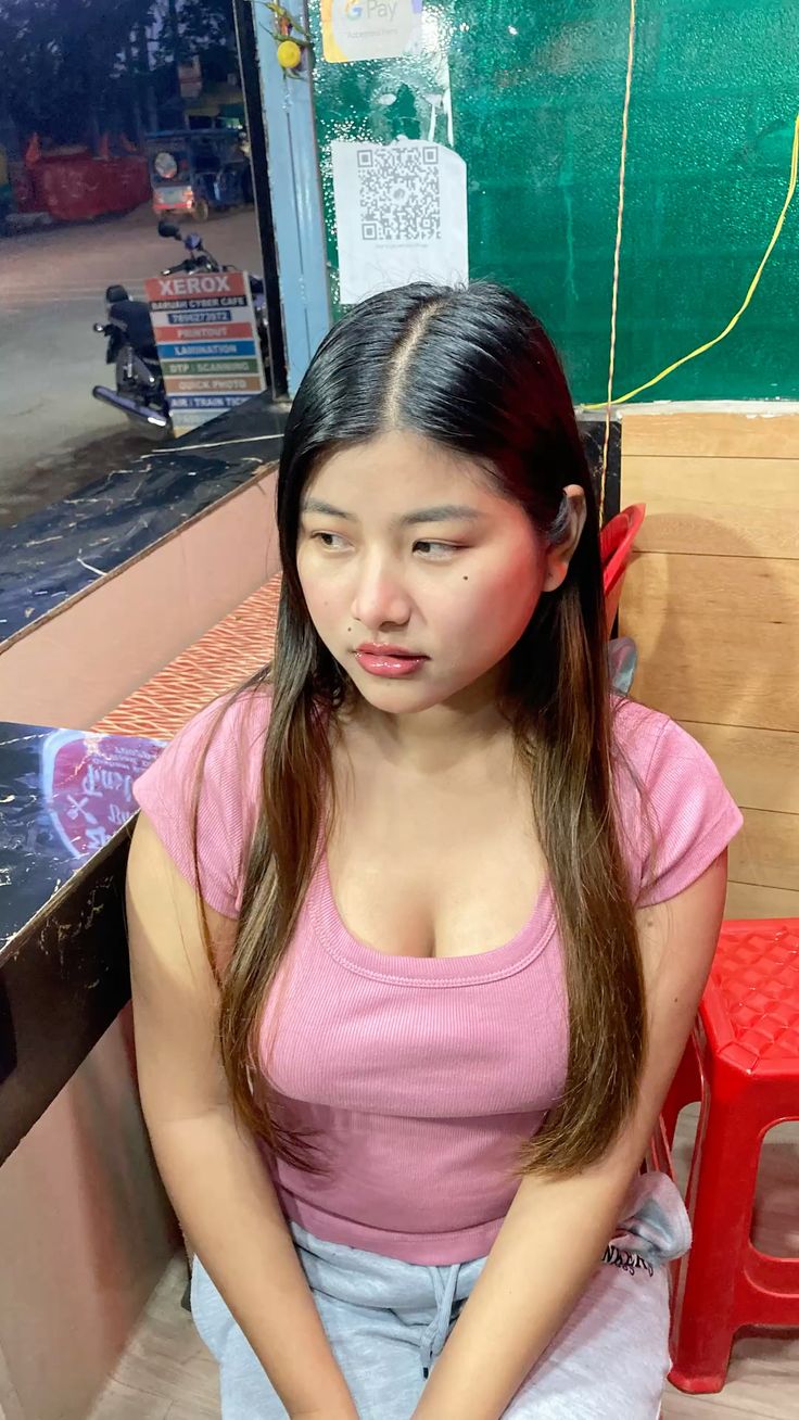 What is the meaning of “bocil”? – Question about Indonesia Viral Top Global Official Video Indo Terbaru 2025